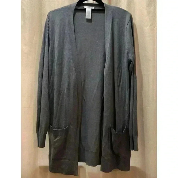 Mattie M Cardigan Gray Size Large - Picture 1 of 3
